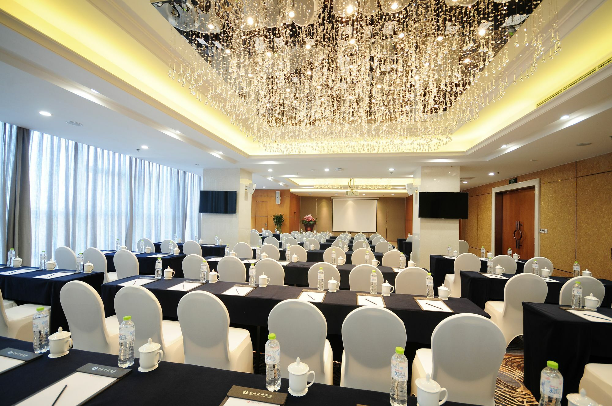 Airport Jianguo Hotel Çengdu Dış mekan fotoğraf